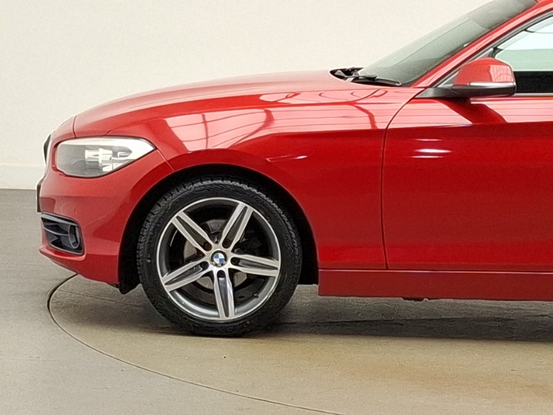 BMW 1 Series 118I M Sport White #19