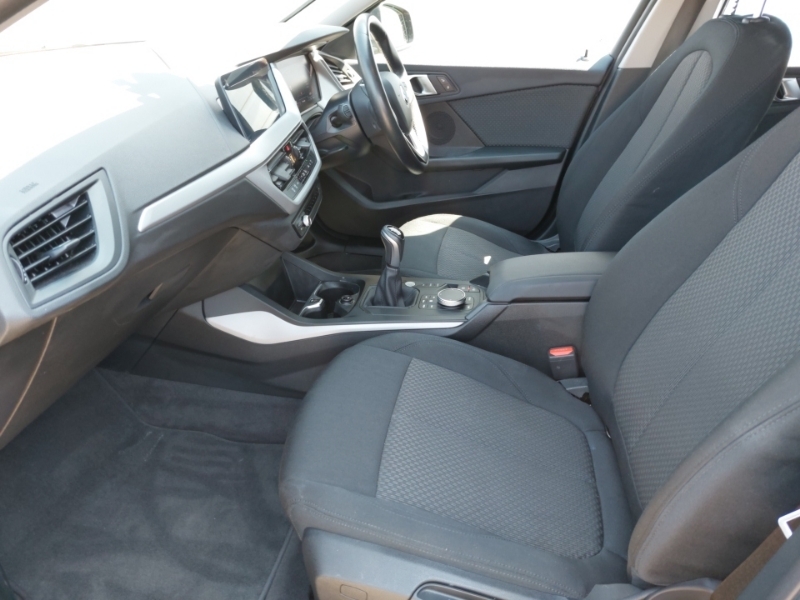 BMW 1 Series 116D Se Live Cockpit Professional Black #5