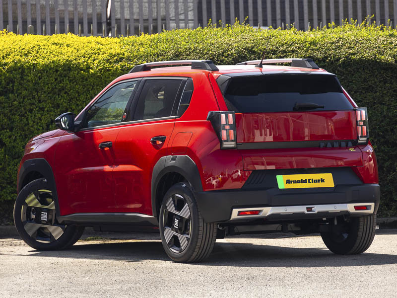 Fiat Panda 83Kw La Prima 44Kwh Red #2