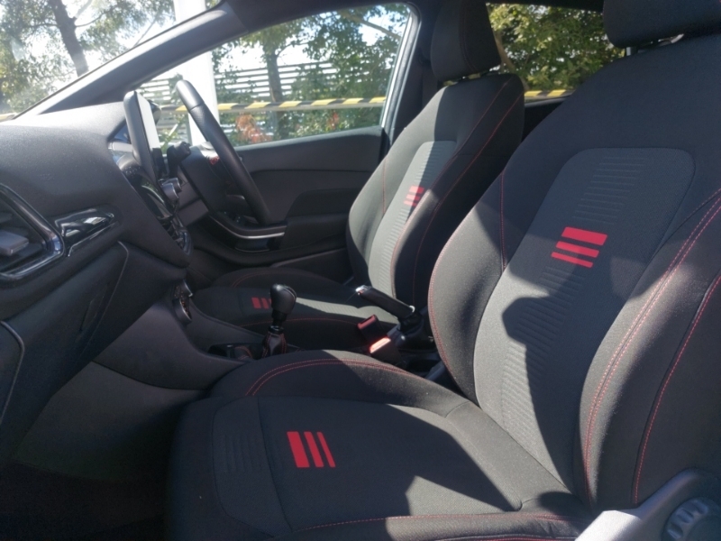 Ford Fiesta 1.0 Ecoboost Hybrid Mhev 125 St-line White #5