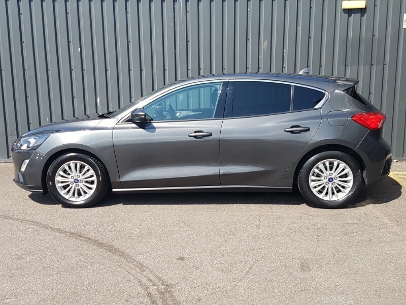 Ford Focus 1.0 Ecoboost 125 Titanium Grey #4