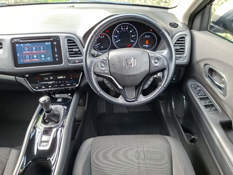 Honda Hr-V 1.5 I-vtec Ex Ss 5-Door Black #8
