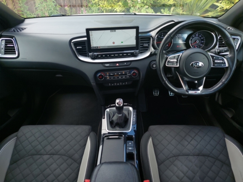 Kia Proceed 1.5T Gdi Isg Gt-line White #3