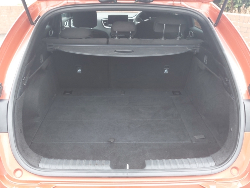 Kia Proceed 1.5 T-gdi Gt-line Shooting Brake Orange #18