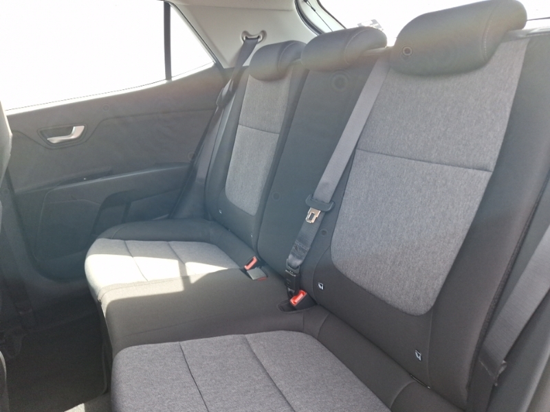 Kia Stonic 1.0T Gdi 98 Pure Dct White #6
