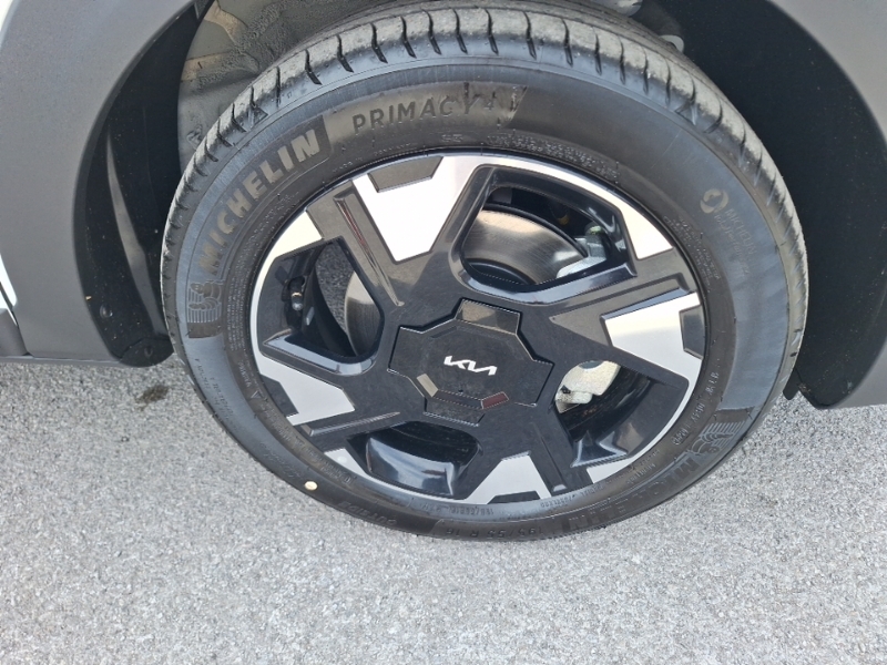 Kia Stonic 1.0 T Gdi Gt Line Suv Ss Black #20