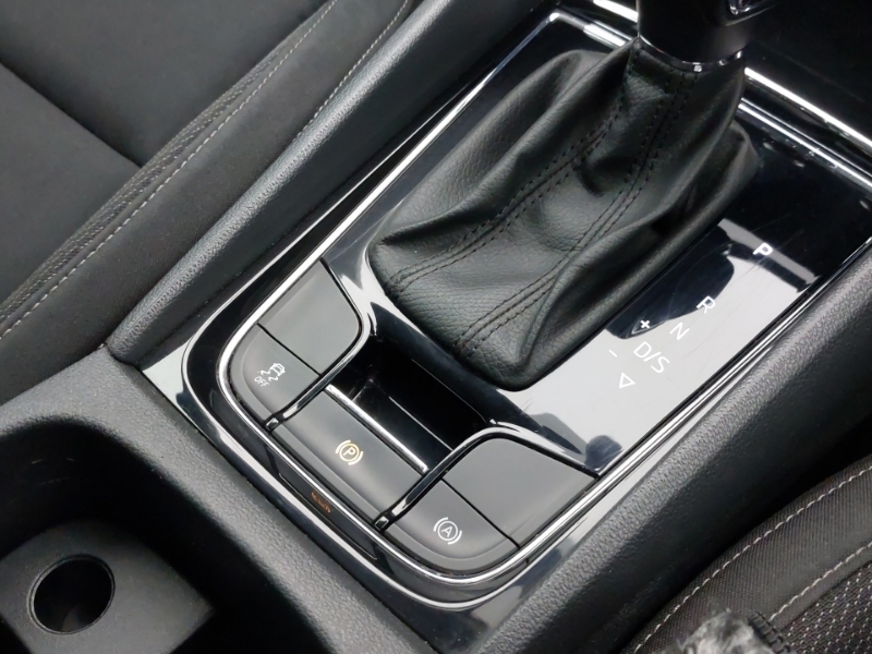 Skoda Karoq 1.5 Tsi Se L Dsg Black #16