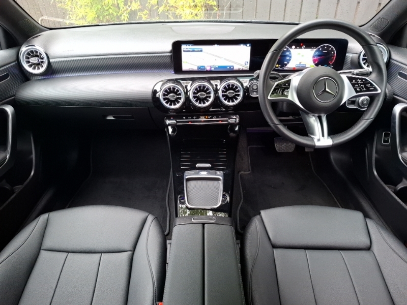 Mercedes-Benz A Class 1.3 A200h Mhev Amg Line Premium Plus 7G-dct Euro  #3