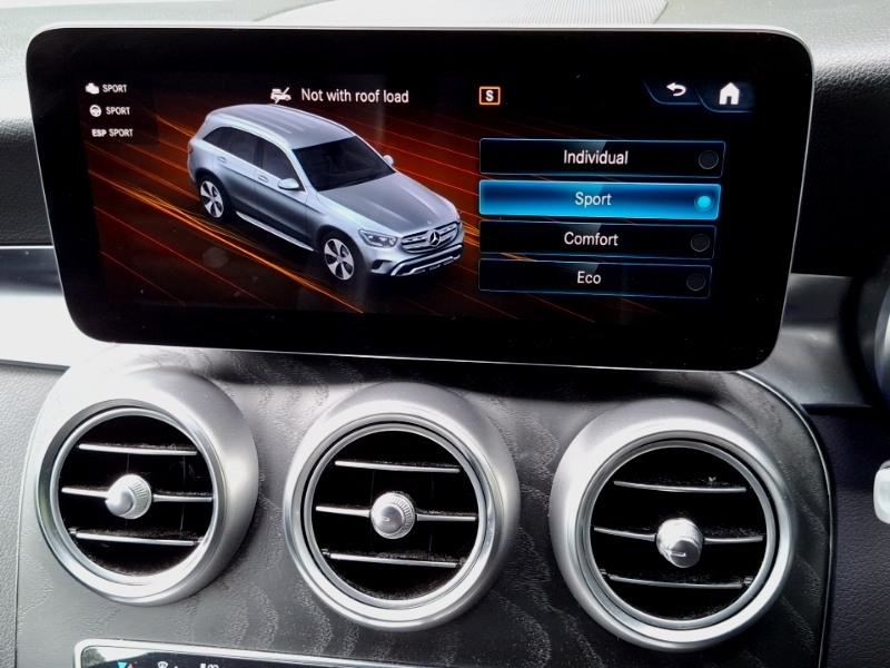 Mercedes-Benz GLC Class Glc 300De 4Matic Amg Line Premium 9G-tronic Silver #17