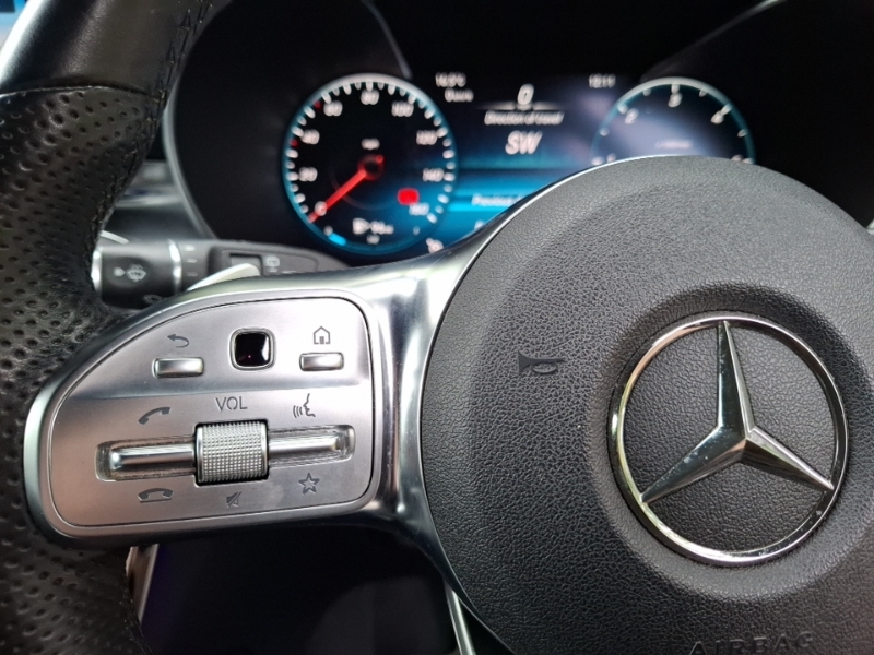 Mercedes-Benz GLC Class Glc 300De 4Matic Amg Line Premium 9G-tronic Silver #12