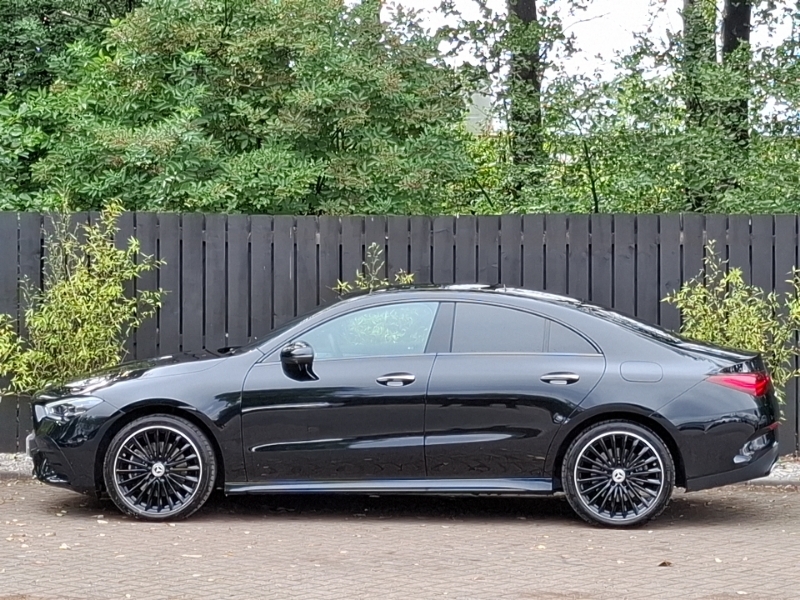 Mercedes-Benz CLA Class Cla 250E Amg Line Premium Plus Tip Black #4