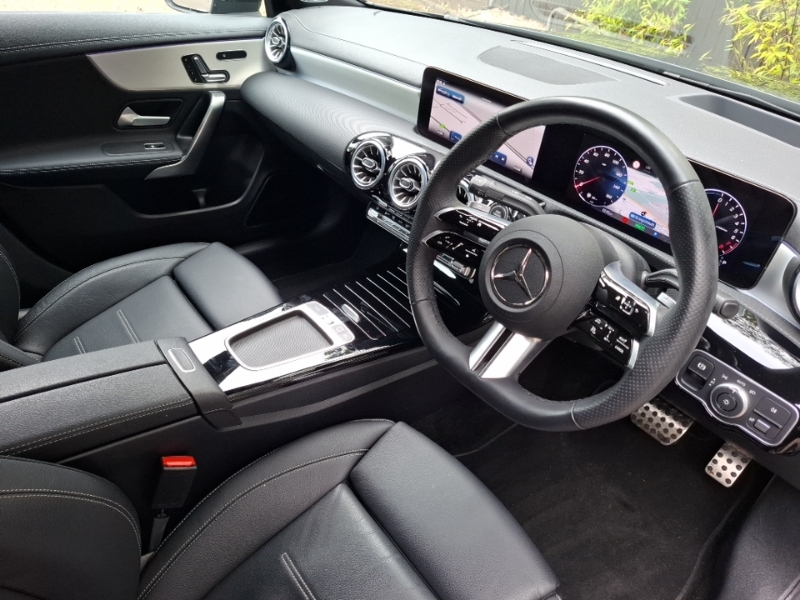 Mercedes-Benz CLA Class 1.3 Cla180h Mhev Amg Line Premium Plus Shooting Black #16