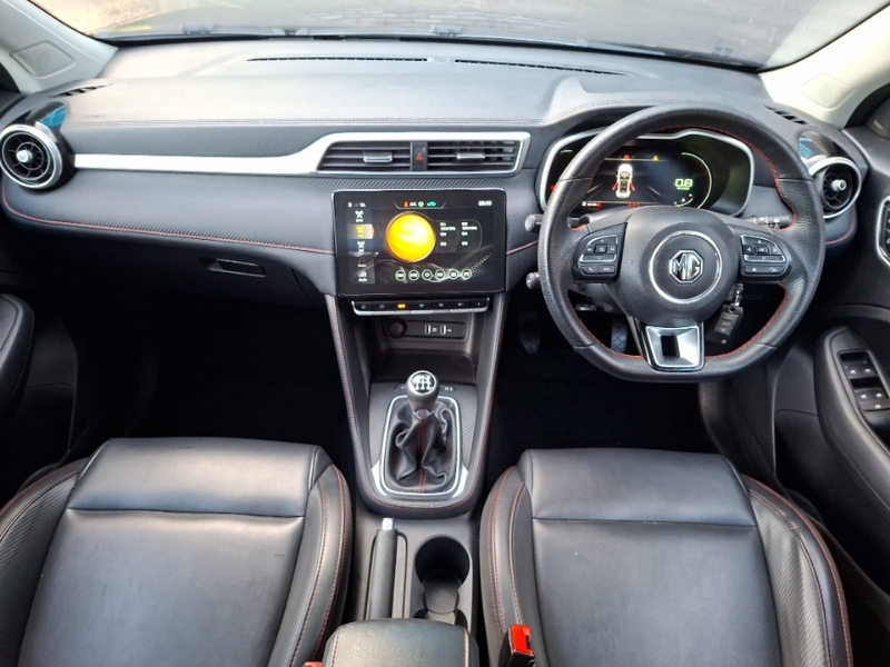 MG ZS 1.5 Vti-tech Exclusive Black #3