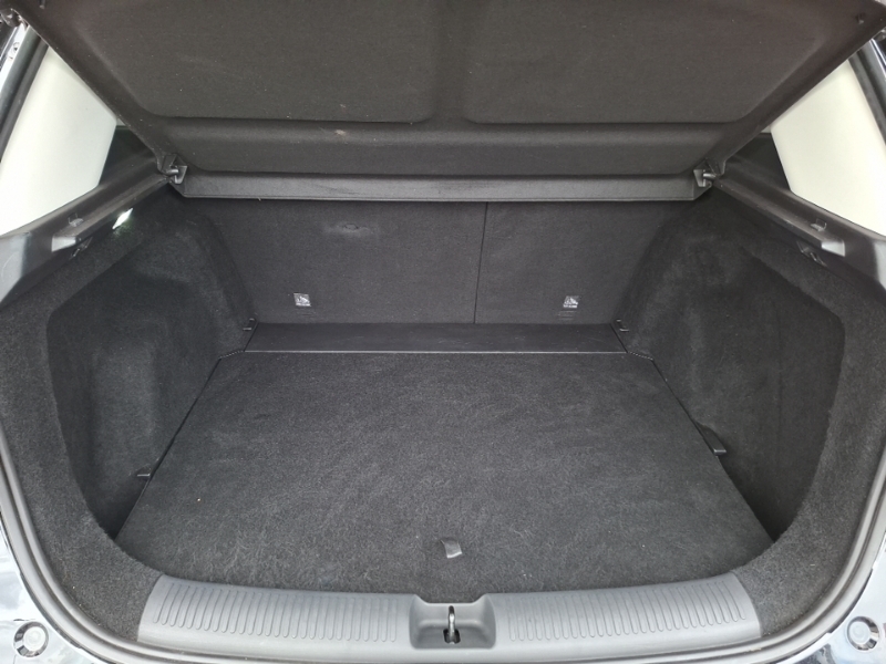 MG ZS 1.5 Hybrid Trophy Black #3