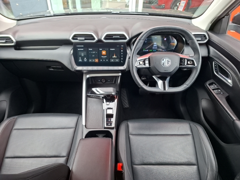 MG ZS 1.5 Hybrid Trophy Black #2