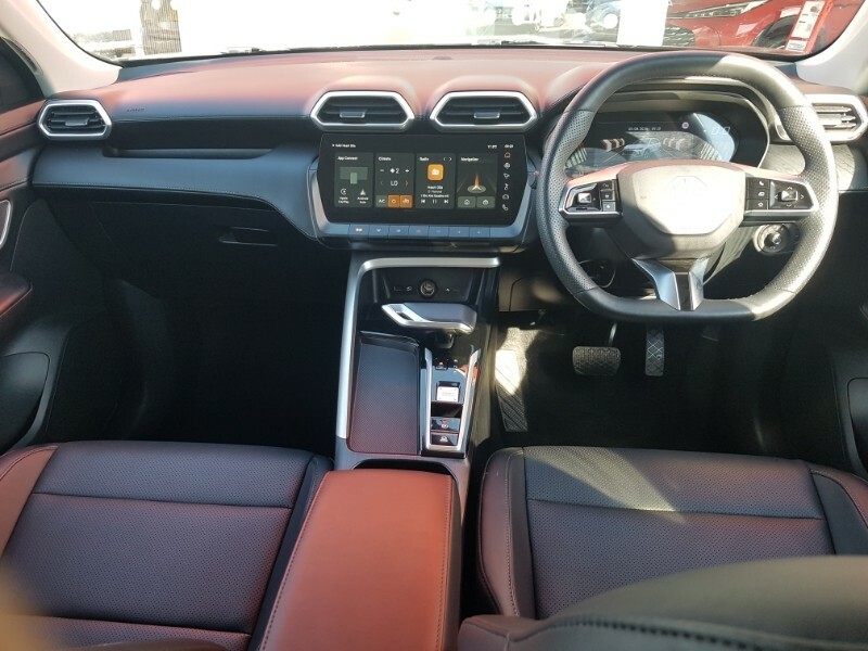 MG ZS 1.5 Hybrid Trophy Black #3