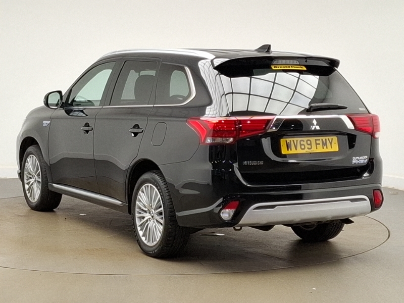 Mitsubishi Outlander 2.4 Phev 4H Black #2
