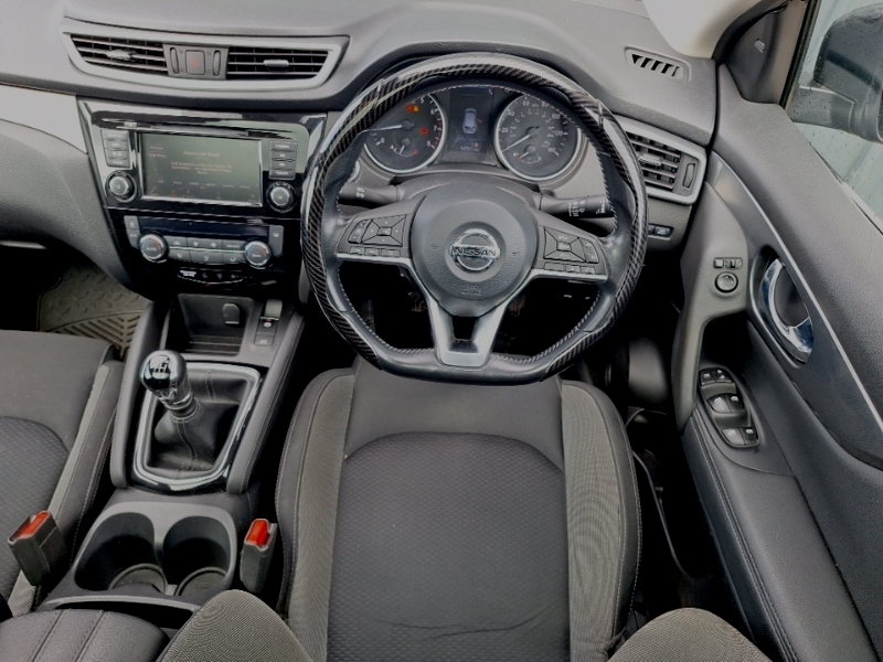 Nissan Qashqai 1.3 Dig-t Tekna Grey #8
