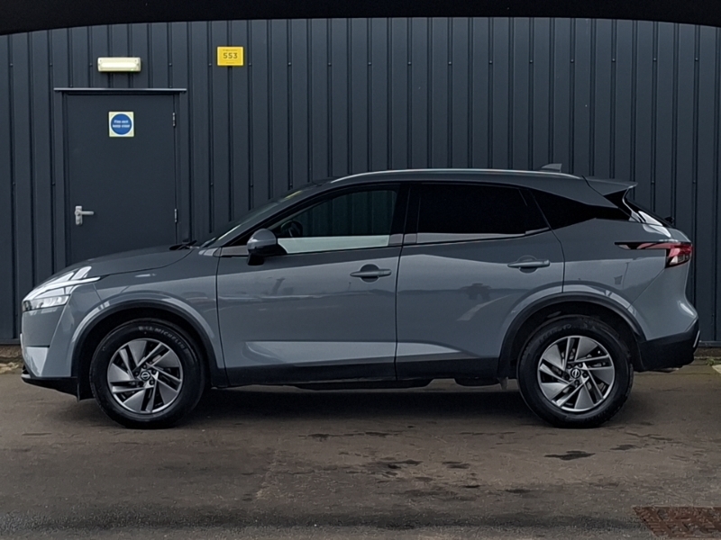 Nissan Qashqai 1.3 Dig-t Mh 158 Acenta Premium Grey #4