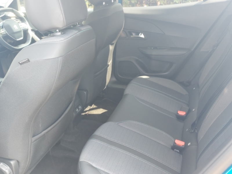 Peugeot e-2008 100Kw Allure Premium 50Kwh 11Kwch Blue #6