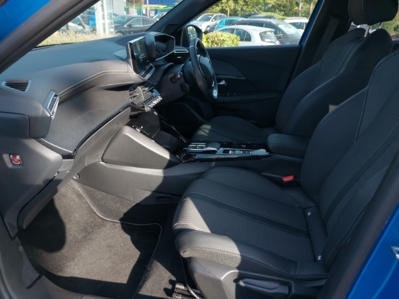 Peugeot e-2008 100Kw Gt 50Kwh Blue #5