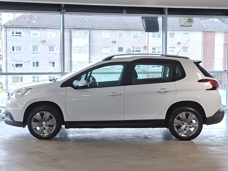 Peugeot 2008 1.2 Puretech Active White #4