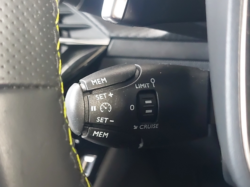 Peugeot 208 Peugeot Hatchback 1.2 Puretech 100 Gt Grey #15