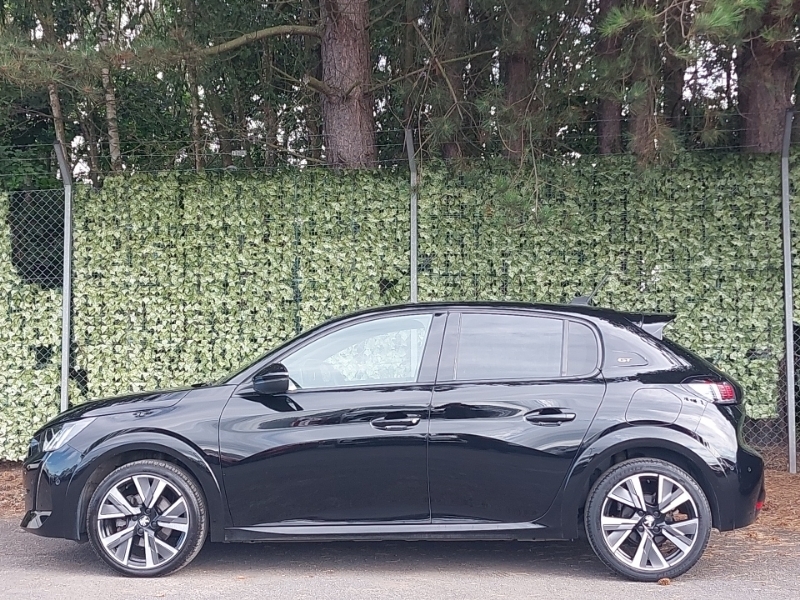 Peugeot 208 1.2 Puretech 100 Gt Eat8 Black #4