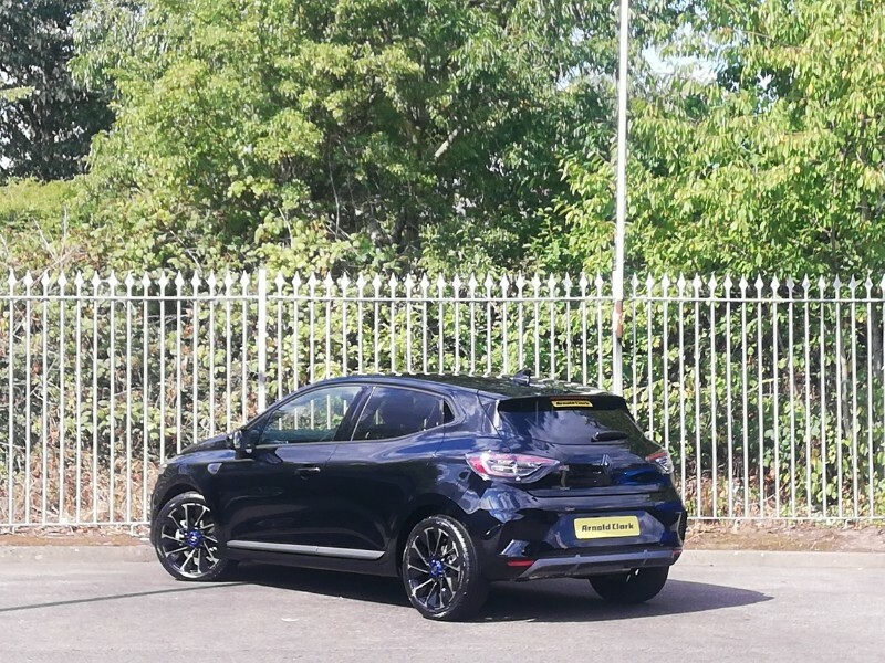 Renault Clio 1.6 E-tech Fh 145 Techno Esprit Alpine Black #2
