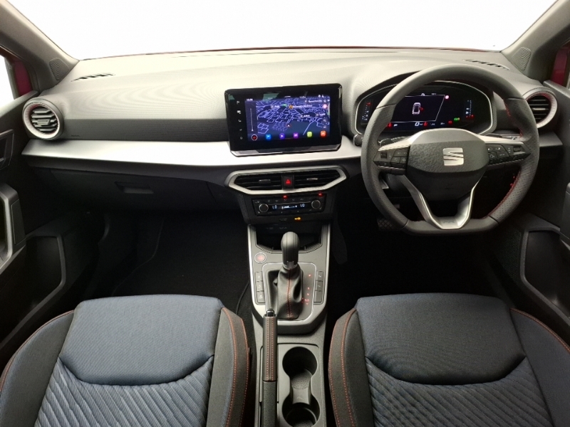 Seat Arona 1.0 Tsi 115 Fr Black Edition Dsg Red #3