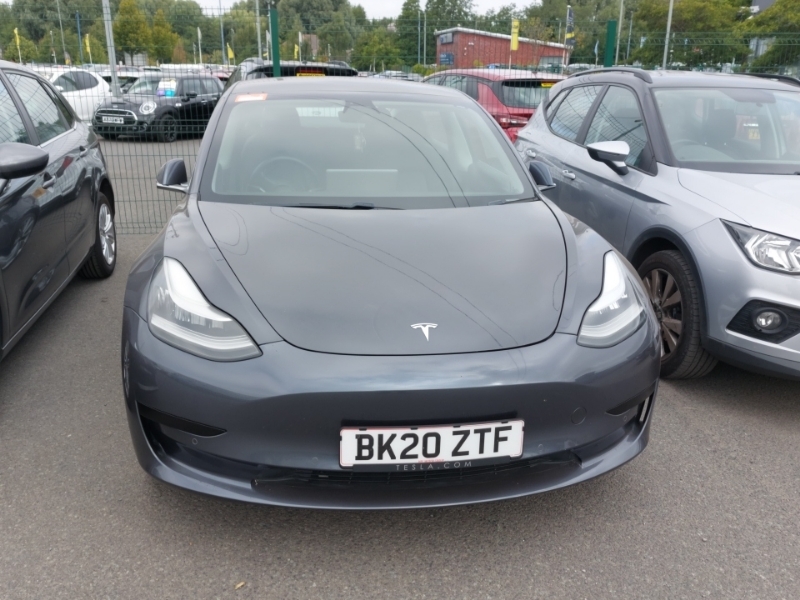 Tesla Model 3 Standard Plus Grey