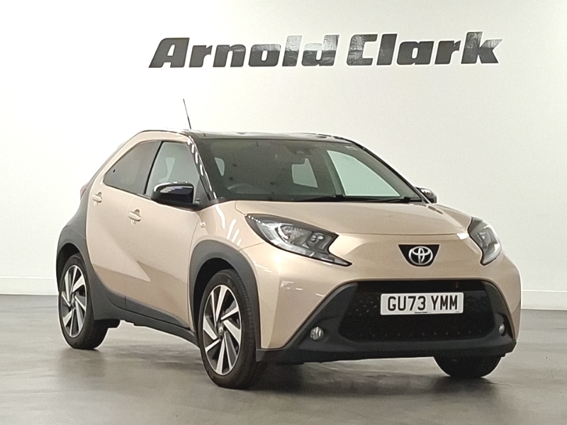 Toyota Aygo X 1.0 Vvt-i Edge Beige