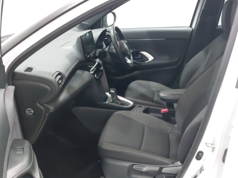 Toyota Yaris Cross 1.5 Hybrid Design Cvt White #5