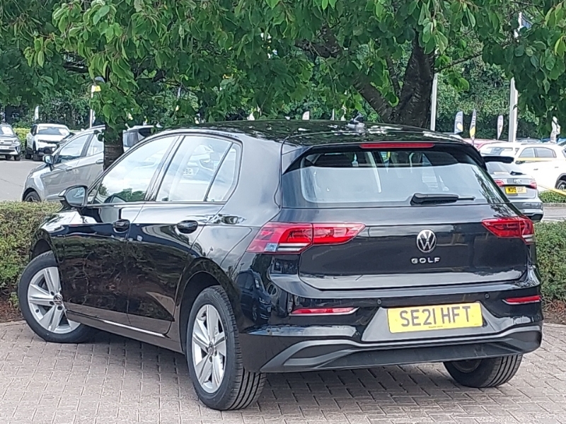 Volkswagen Golf 1.5 Tsi Life Black #2