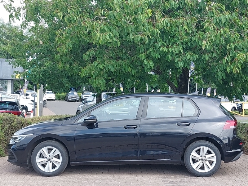 Volkswagen Golf 1.5 Tsi Life Black #4