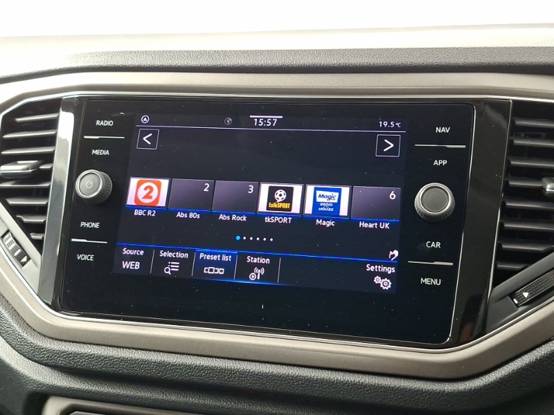 Volkswagen T-Roc 1.0 Tsi Design Euro 6 Ss Red #11