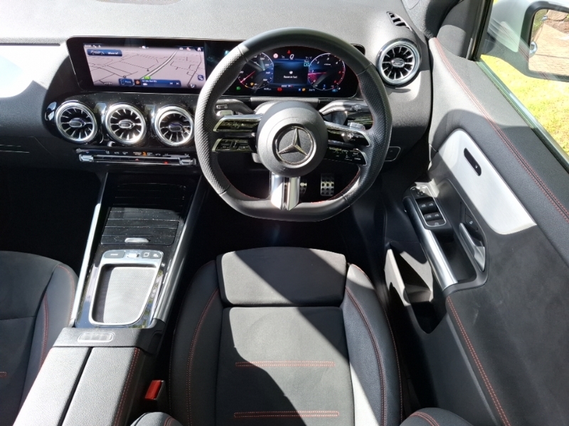 Mercedes-Benz GLA Class 1.3 Gla200h Mhev Amg Line Premium Suv Grey #8