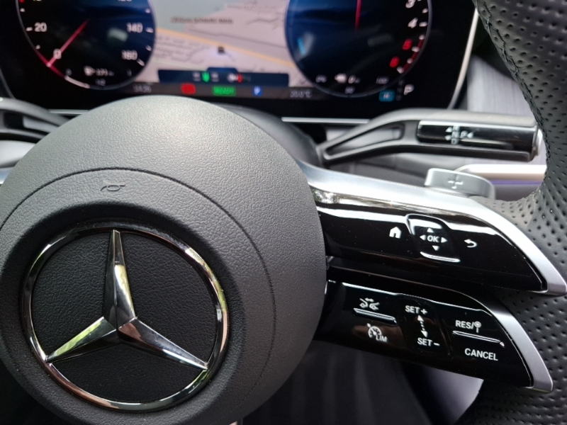 Mercedes-Benz GLC Class 300 4Matic Amg Line Prem Pan 9G-tronic 2026 Black #13
