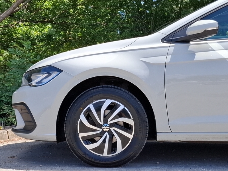 Volkswagen Polo 1.0 Tsi Life 95 Bhp Grey #19