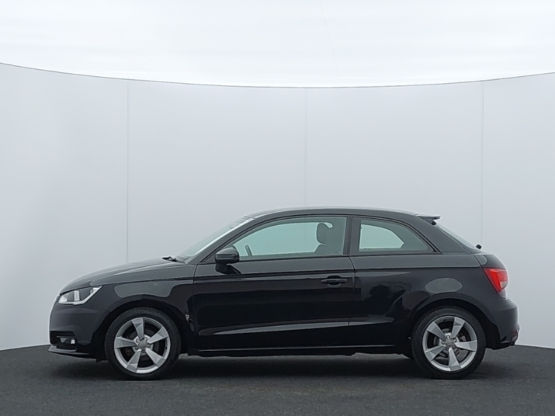 Audi A1 Tfsi Sport Sportback Euro 6 Ss Black #4