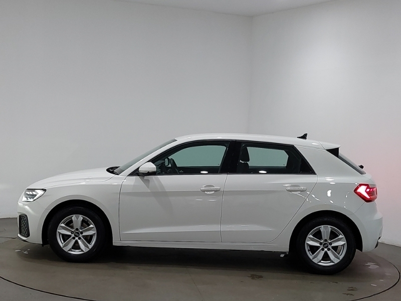 Audi A1 25 Tfsi Technik S Tronic White #4