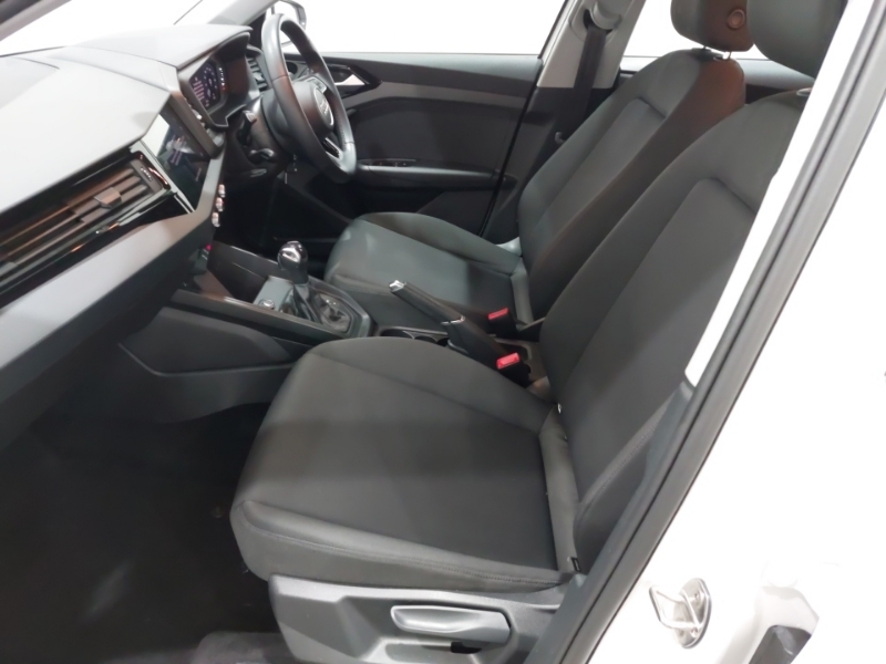 Audi A1 25 Tfsi Technik S Tronic White #5