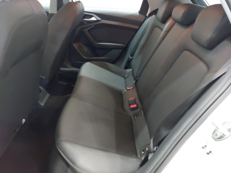 Audi A1 25 Tfsi Technik S Tronic White #6