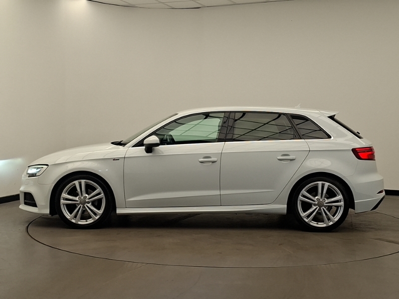 Audi A3 1.5 Tfsi S Line White #4