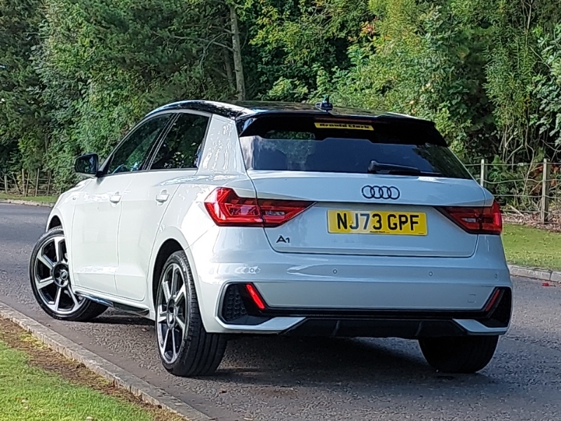 Audi A1 30 Tfsi 110 Black Edition Silver #2
