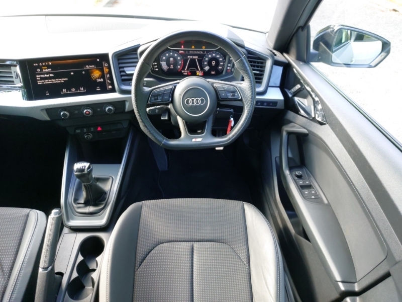 Audi A1 Audi A1 Sportback Sport 30 Tfsi 110 Ps S Tronic White #8