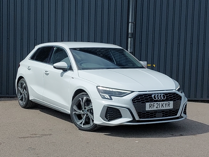 Audi A3 35 Tfsi S Line S Tronic Comfortsound White