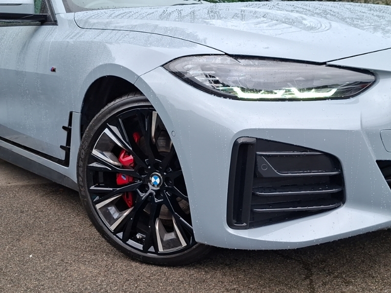 BMW 4 Series M440i Xdrive Convertible Red #20