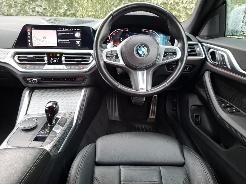 BMW 4 Series M440i Xdrive Convertible Red #8