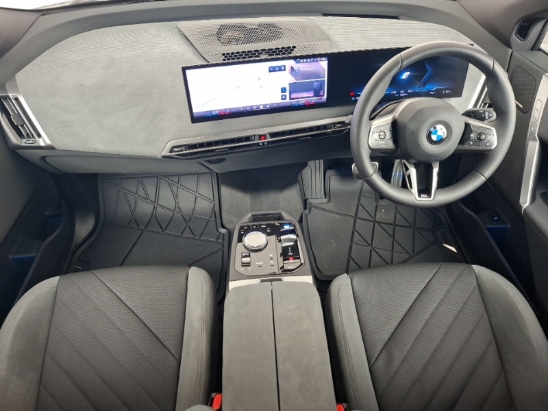 BMW iX 300Kw Xdrive45 M Sport 101Kwh White #4